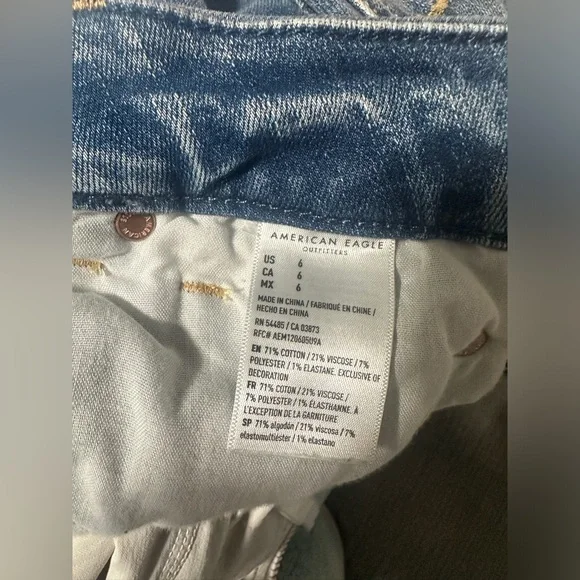 American Eagle Curvy Super Hi-Rise Shortie - Picture 8 of 10